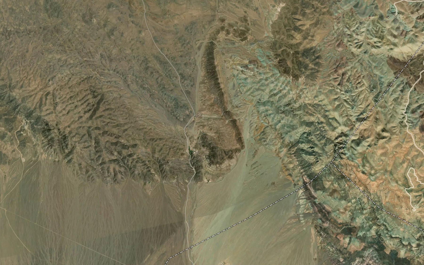 Satellite map of the Cheshmeh-ye Shur Bolagh