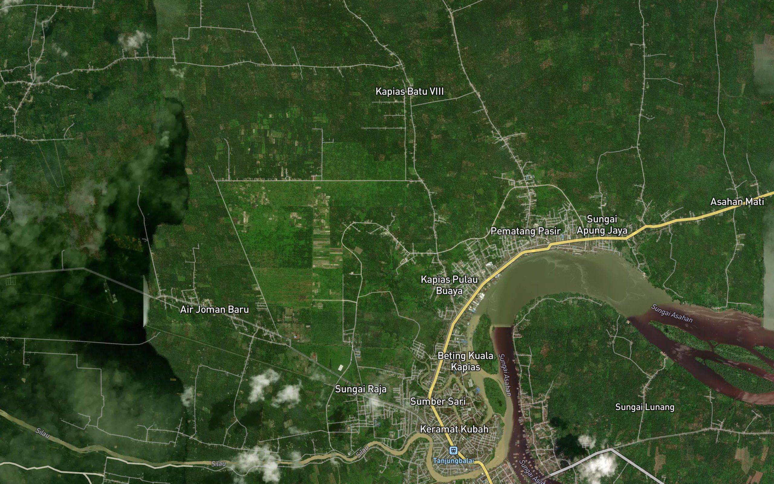 Sungai Kapiasbatu Delapan