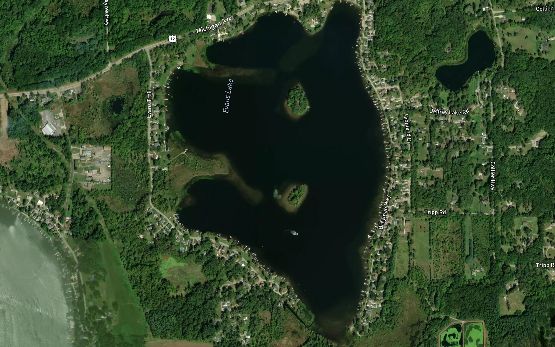 Satellite map of the Evans Lake