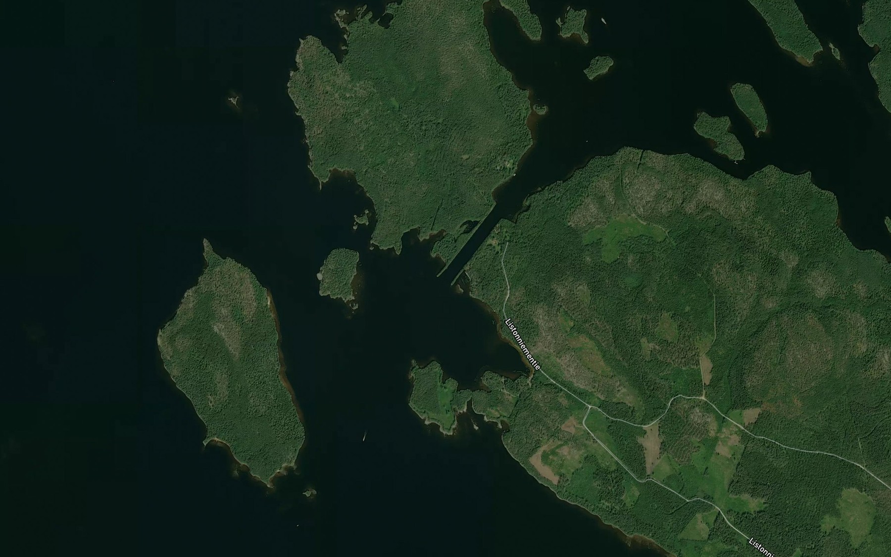 Satellite map of the Listonsalmen Kanava
