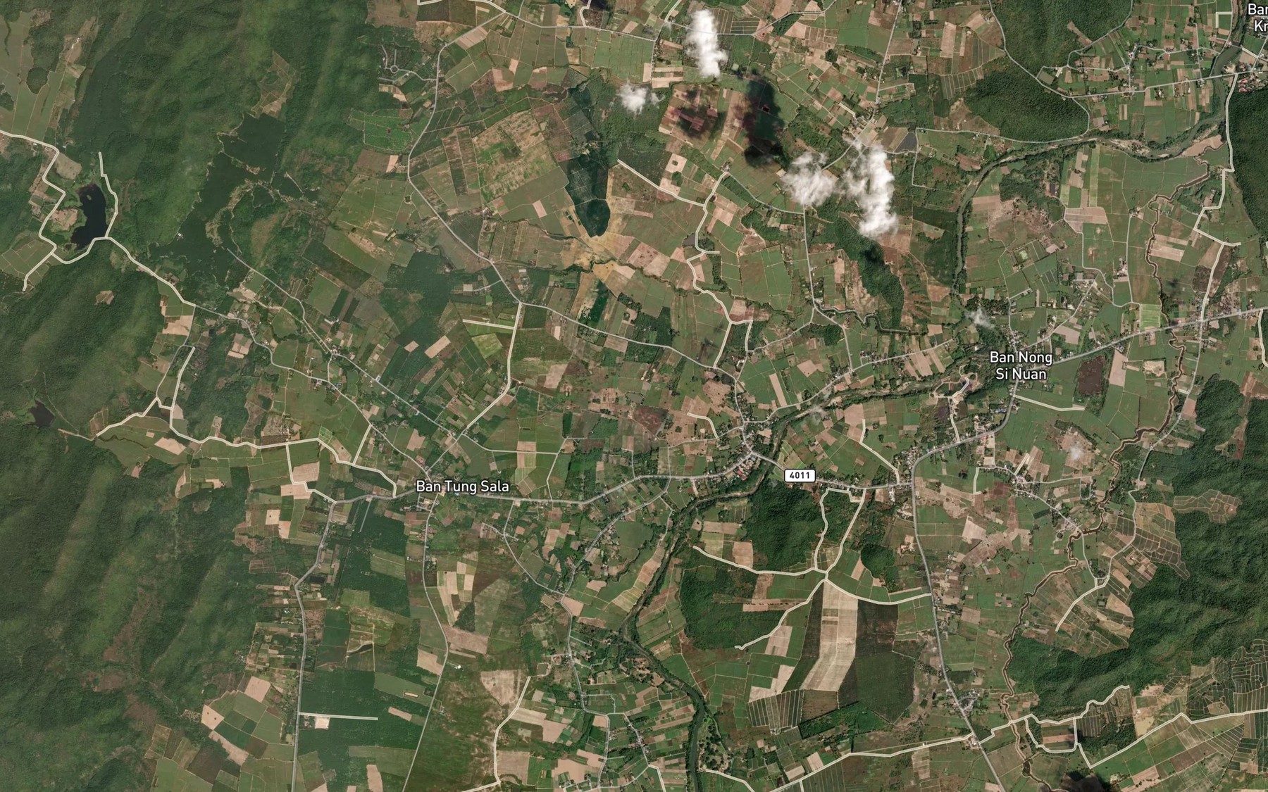 Satellite map of the Sa Nam Ban Thung Laem