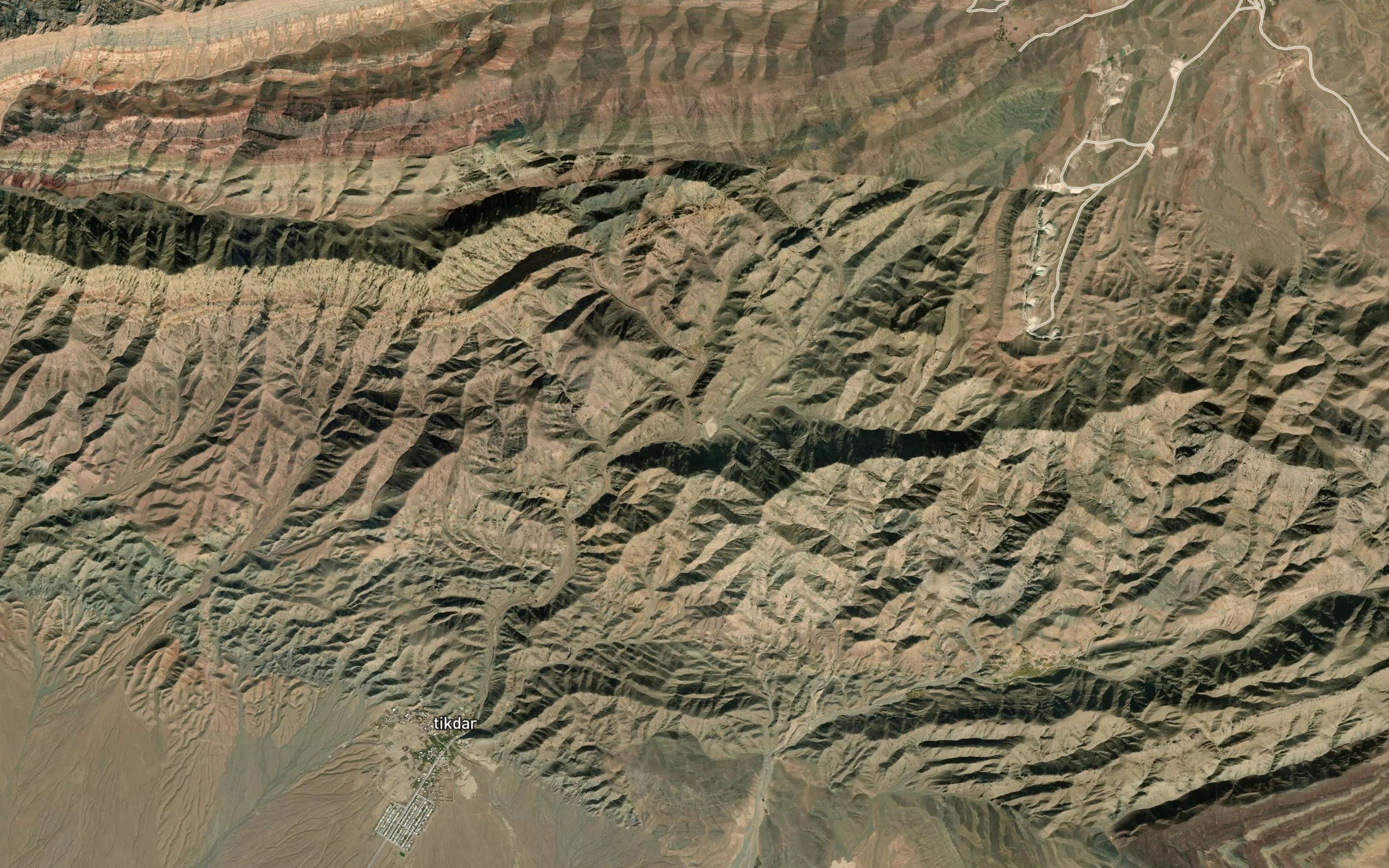 Dahaneh-ye Kuh-e Siah