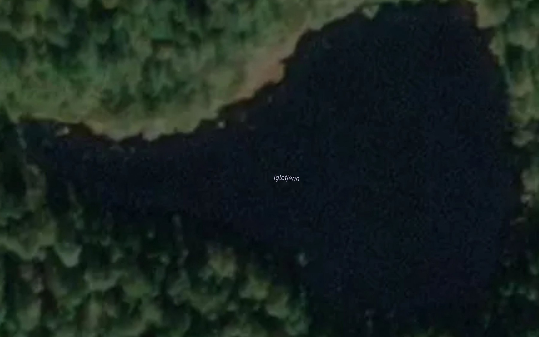 Satellite map of the Igletjenn