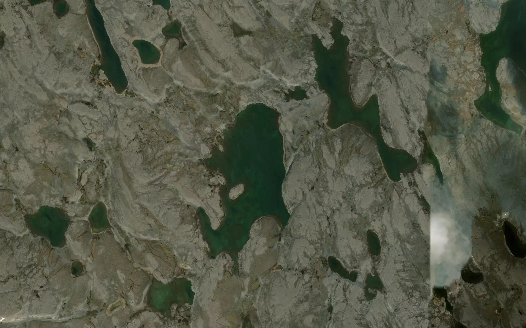 Satellite map of the Lac Sunatuinnalik