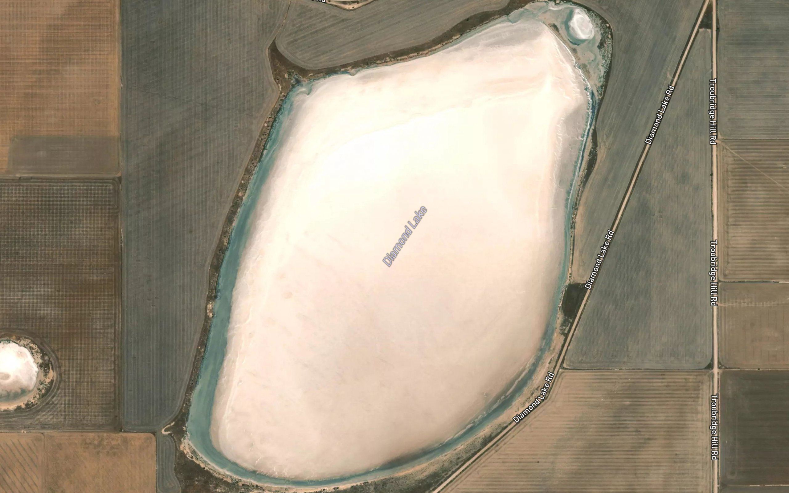 Diamond Lake