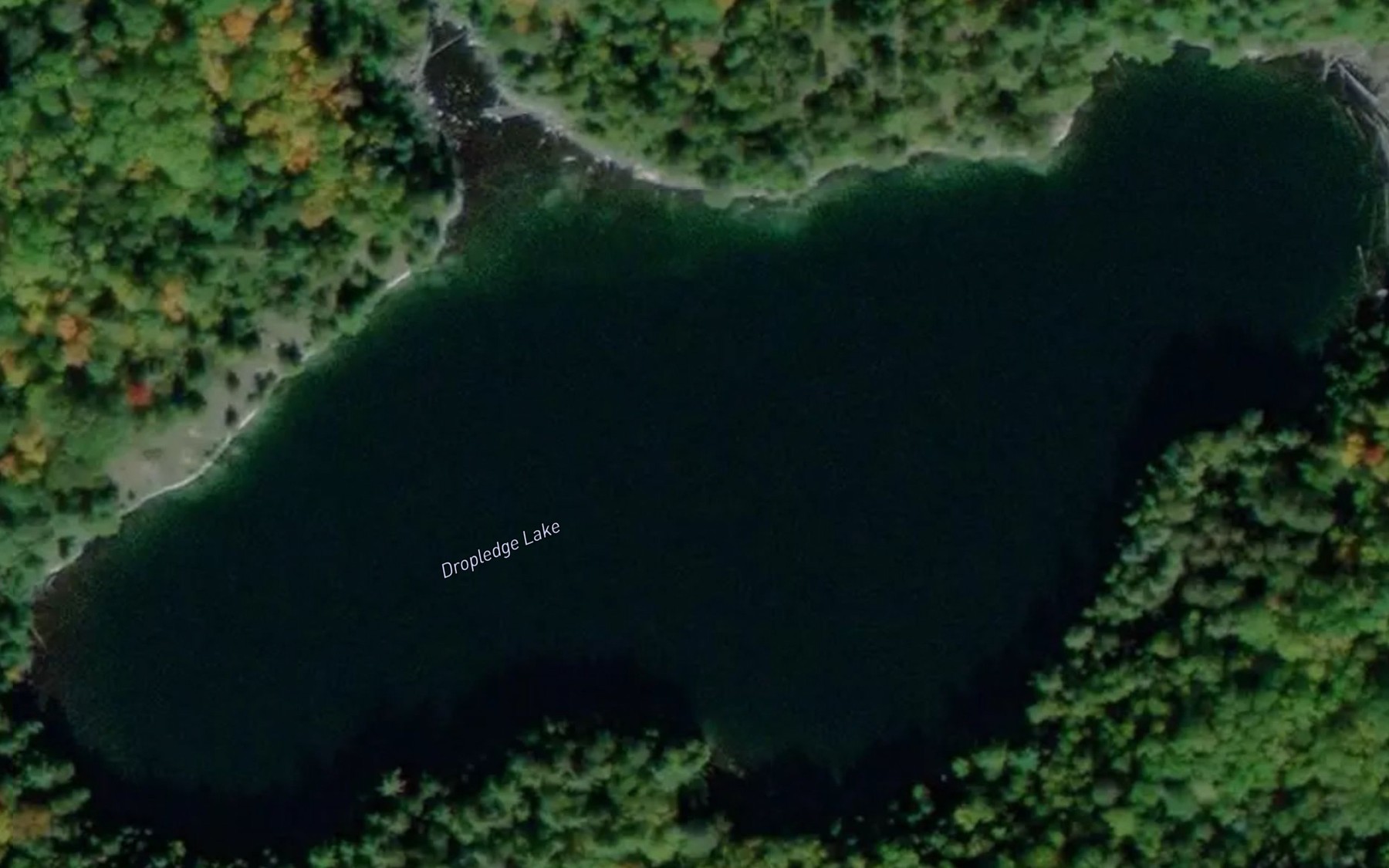 Satellite map of the Dropledge Lake