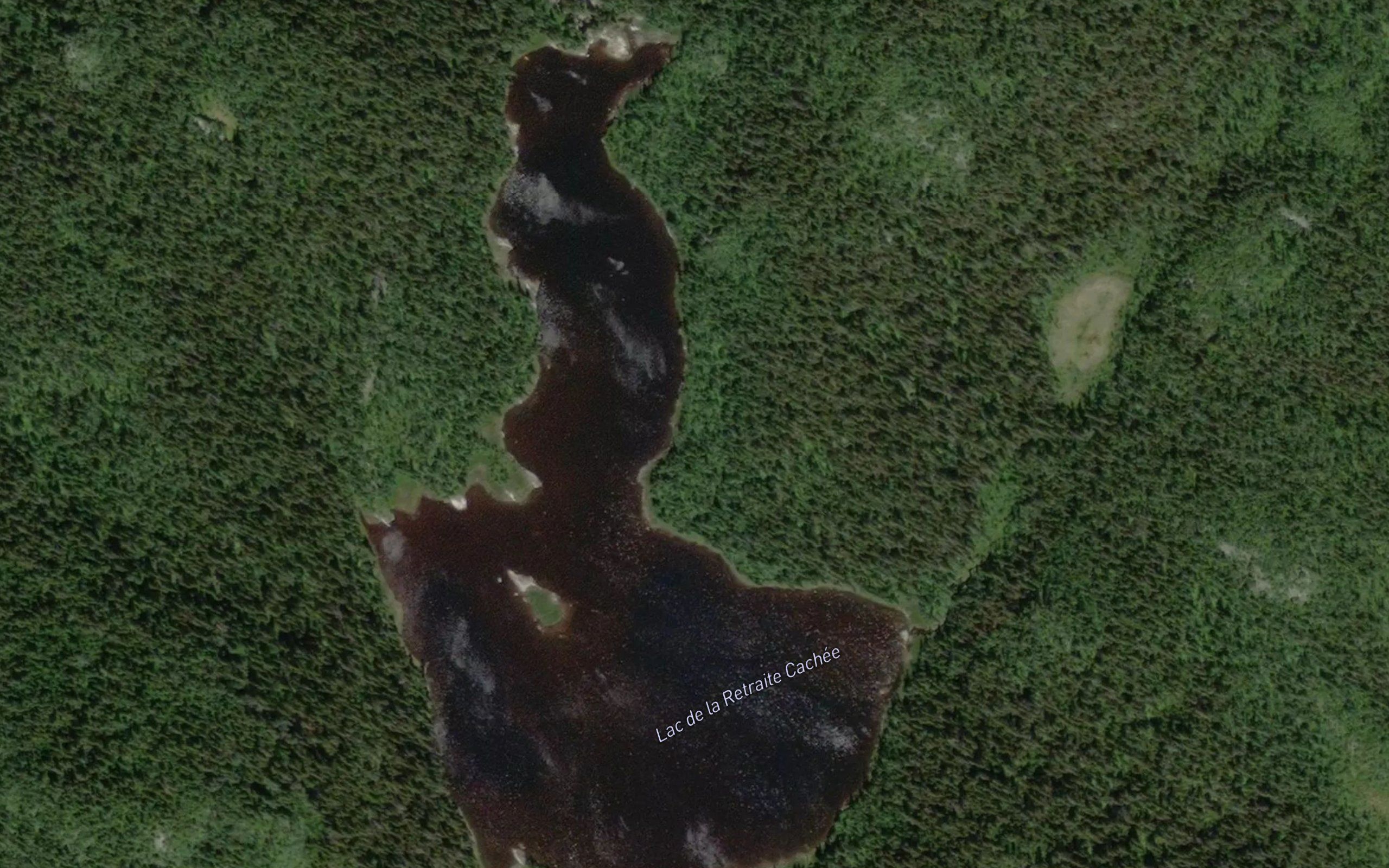 Lac de la Retraite Cachee