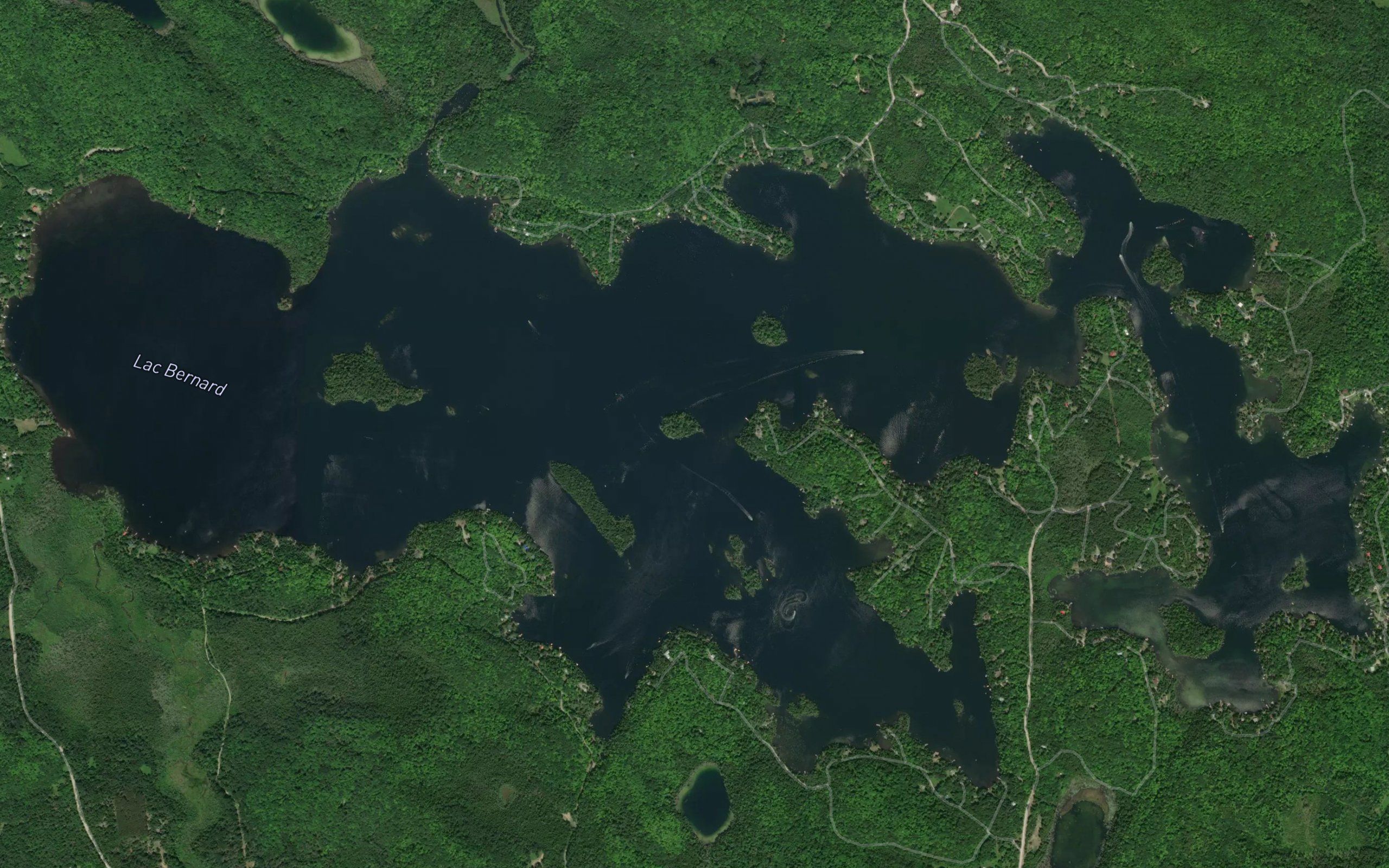 Lac Bernard