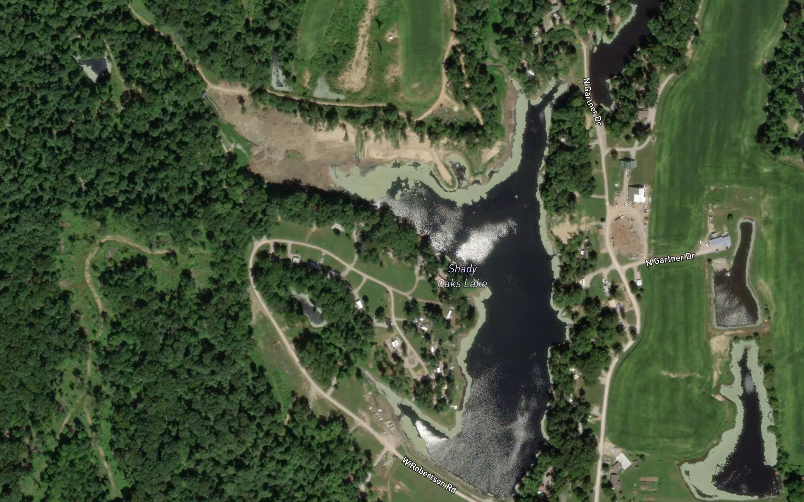 Shady Oaks Lake