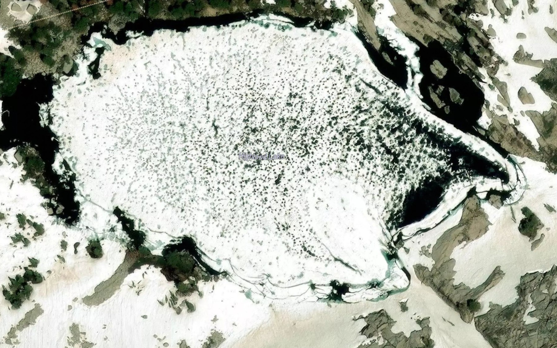 Satellite map of the Highland Lake