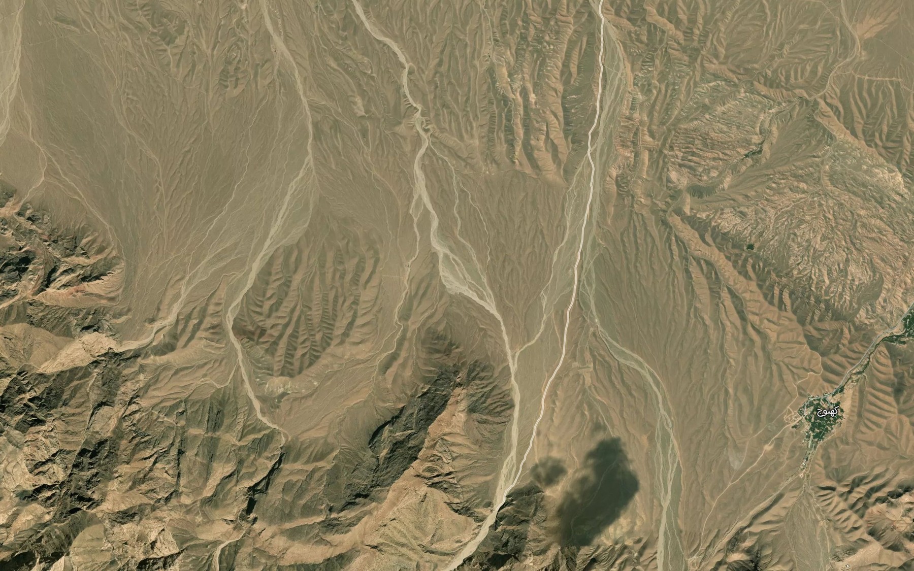 Satellite map of the Dahaneh-ye Qanatghestan