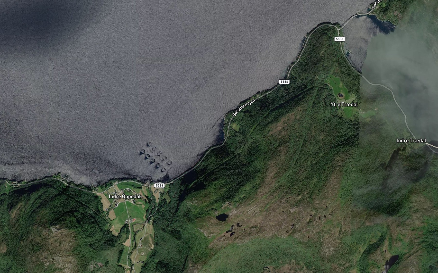 Satellite map of the Lauvnesvika