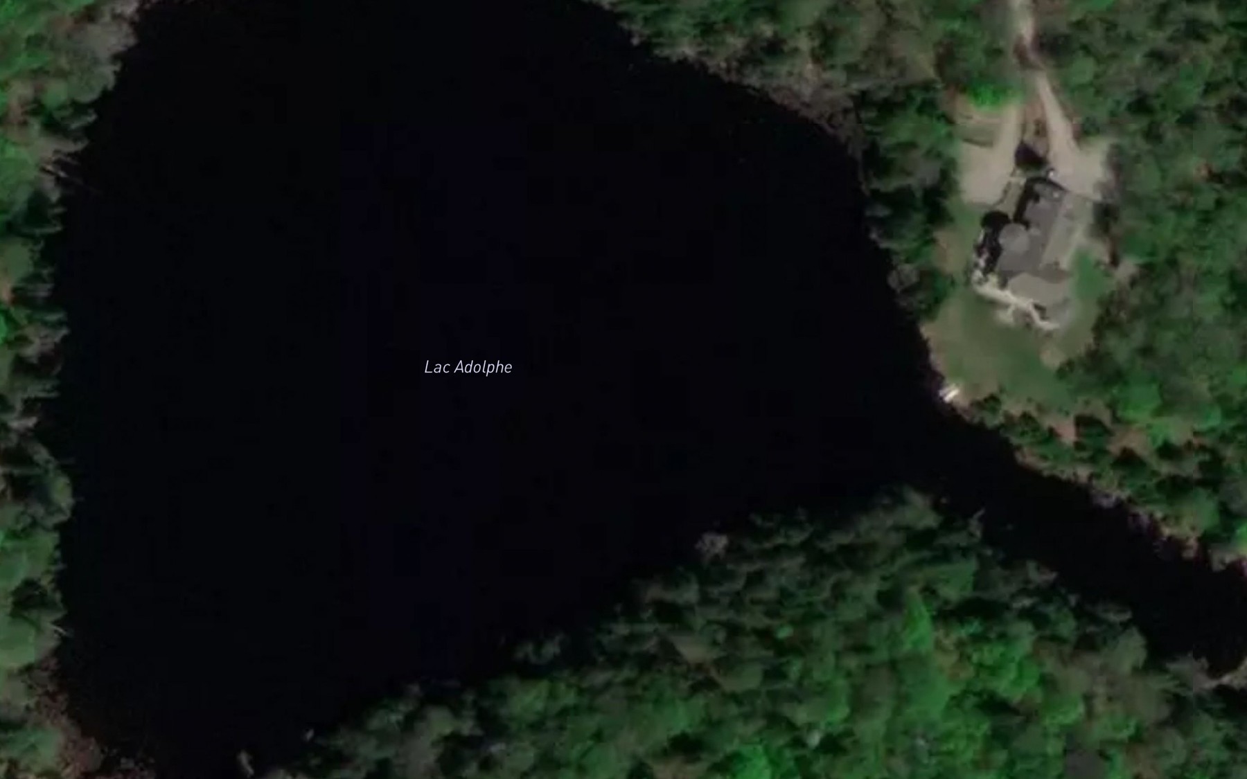Satellite map of the Lac Adolphe