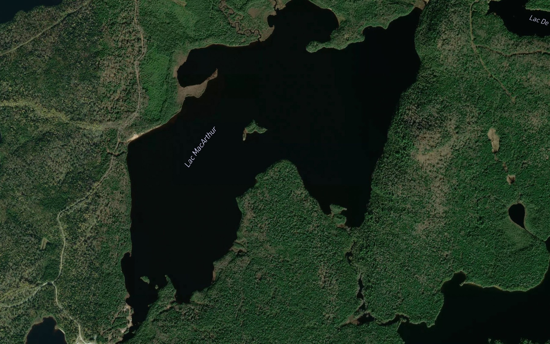 Satellite map of the Lac MacArthur