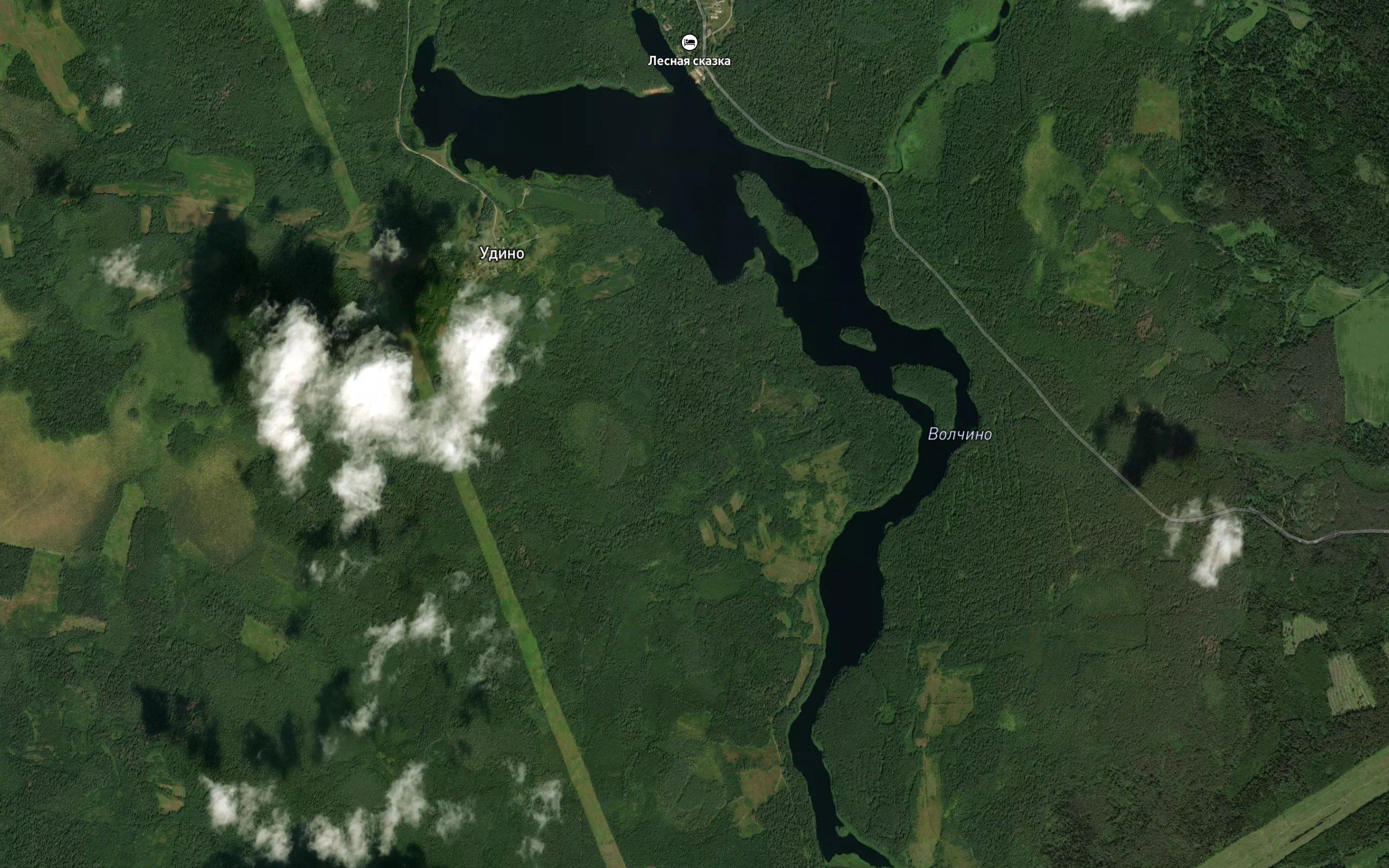 Ozero Volchino