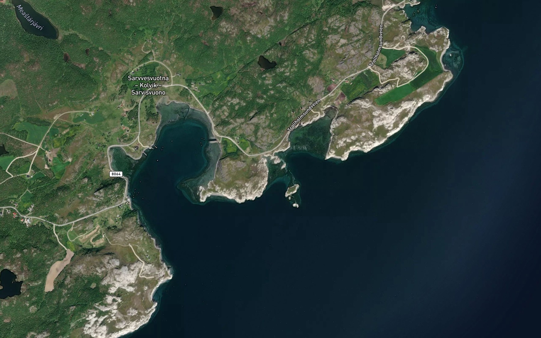 Satellite map of the Navdesulgappi