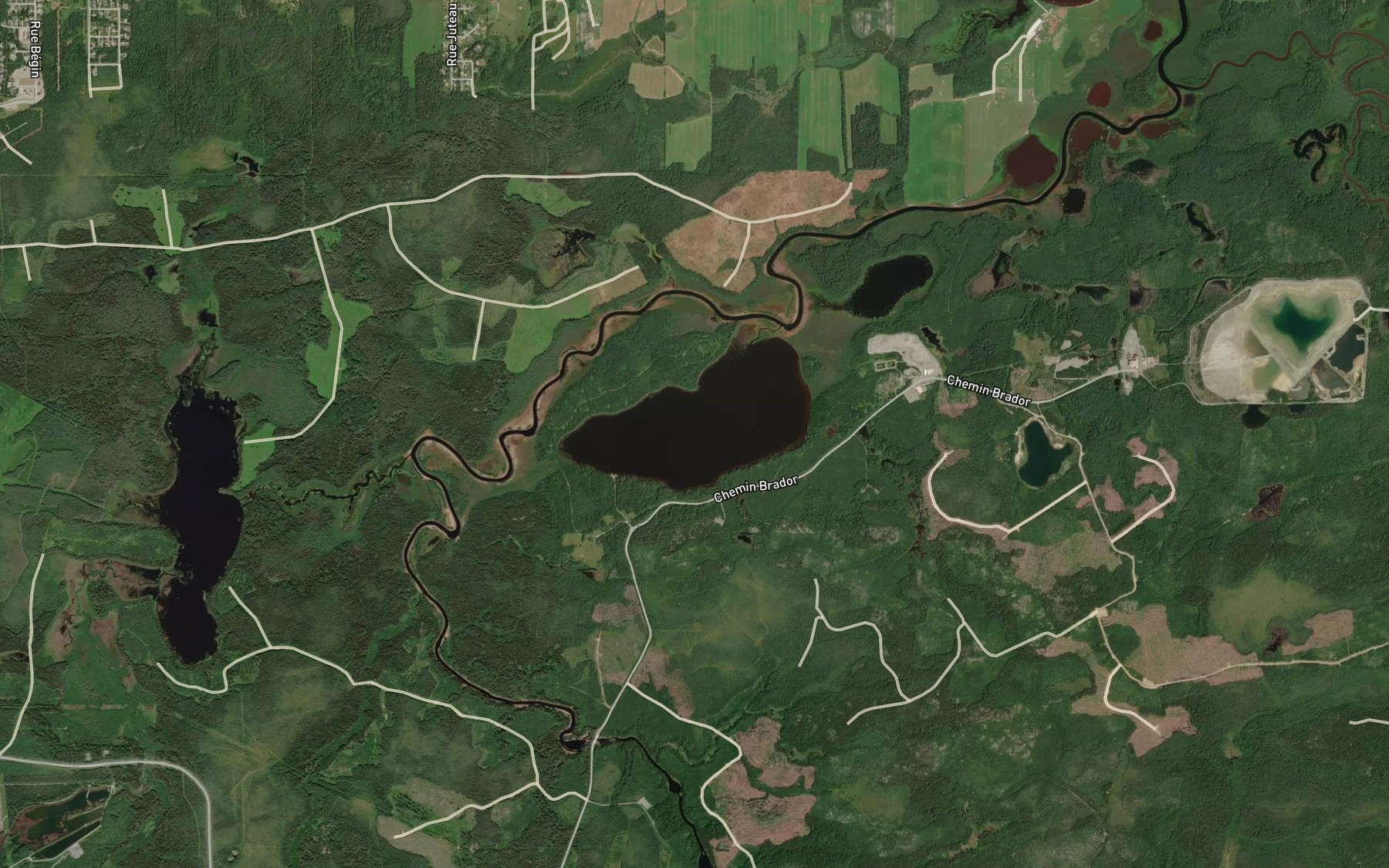 Satellite map of the Lac Herbin