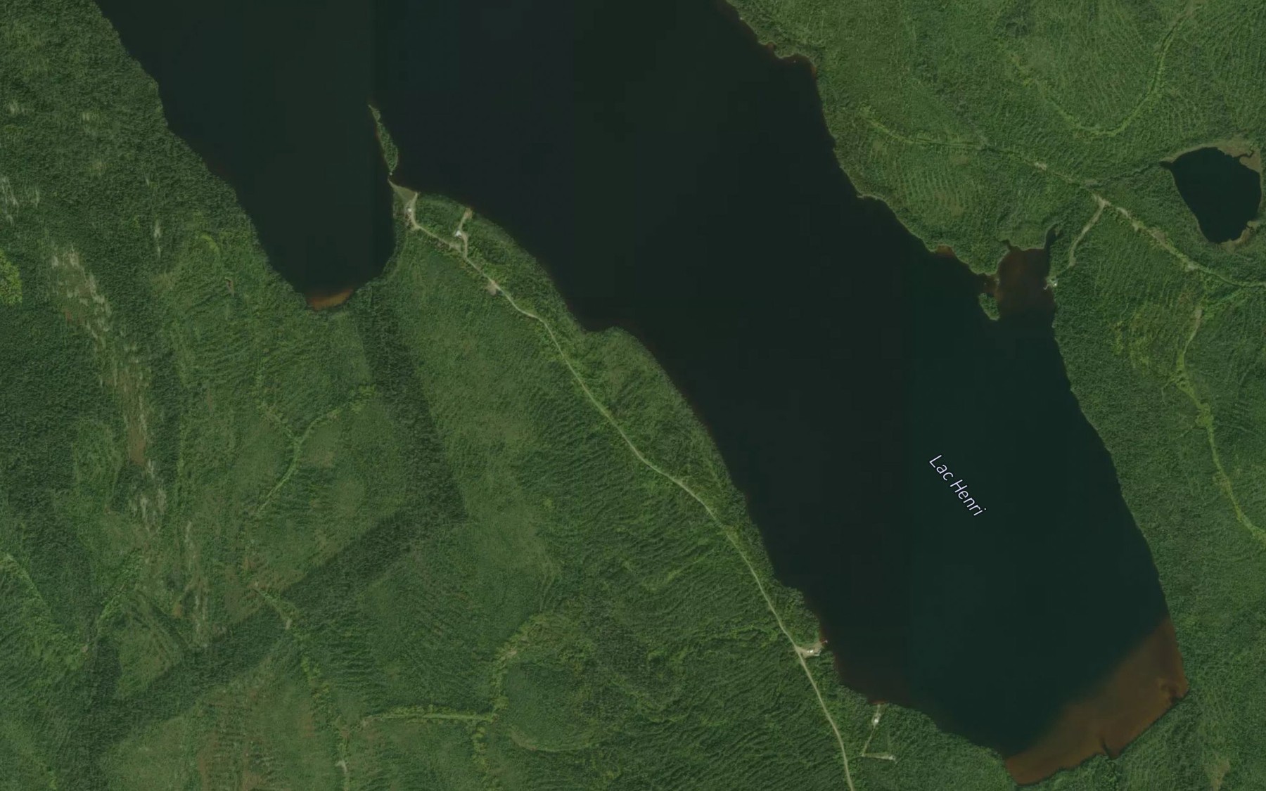 Satellite map of the Lac Henri