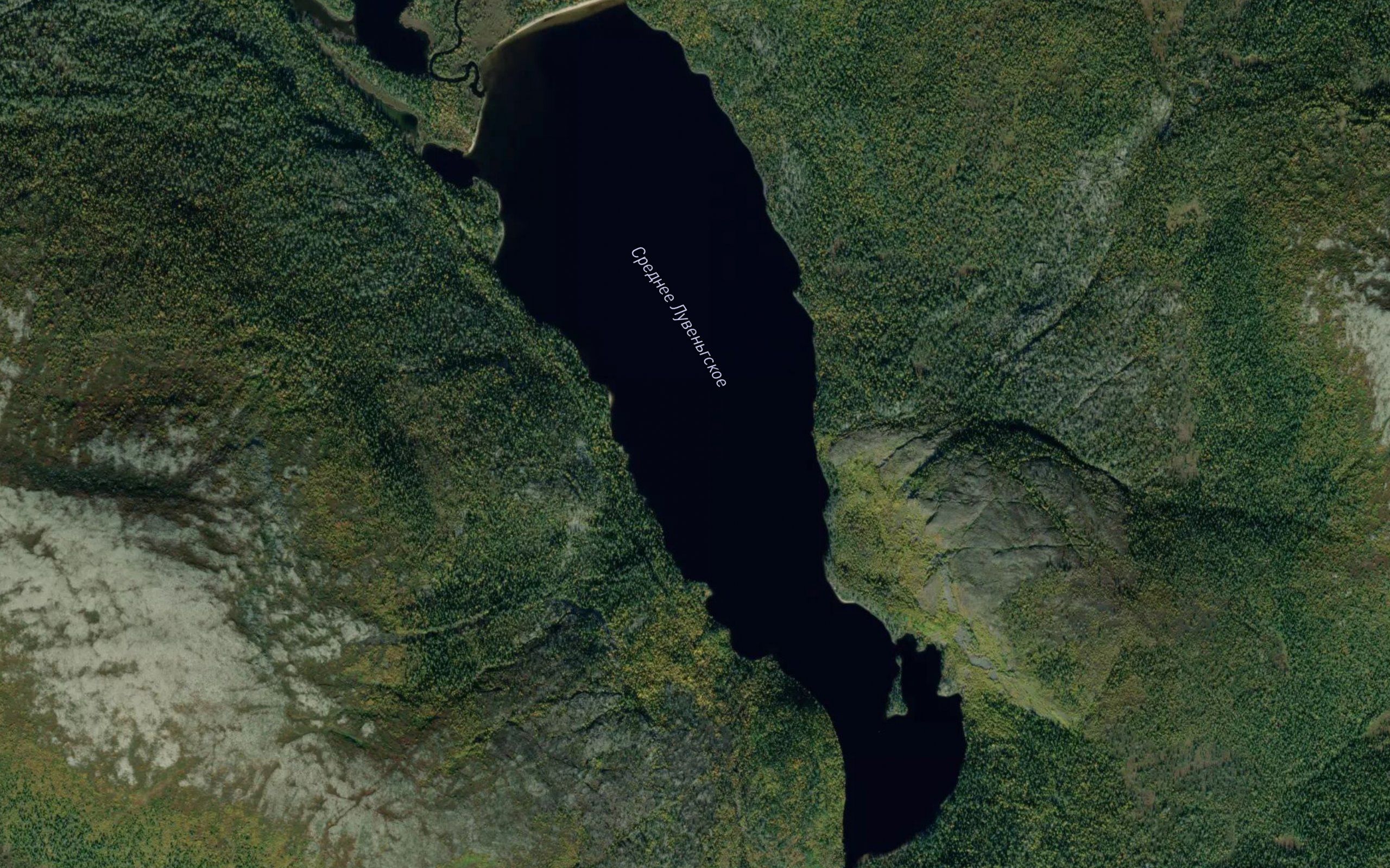 Ozero Sredneye Luven'gskoye
