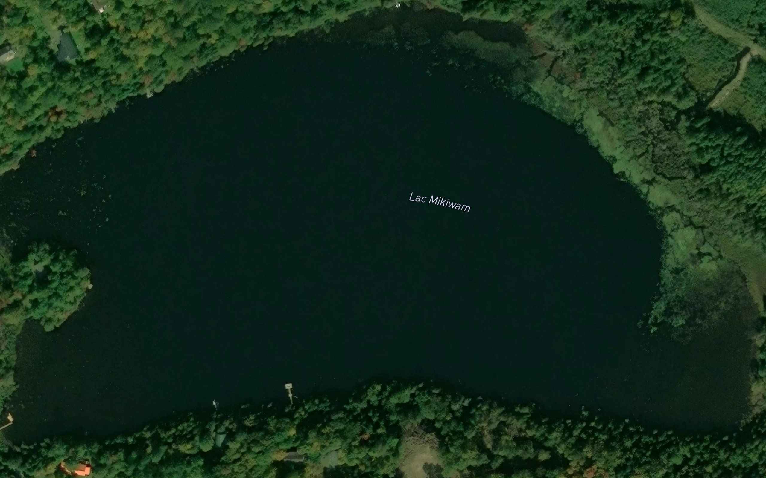 Lac Mikiwam
