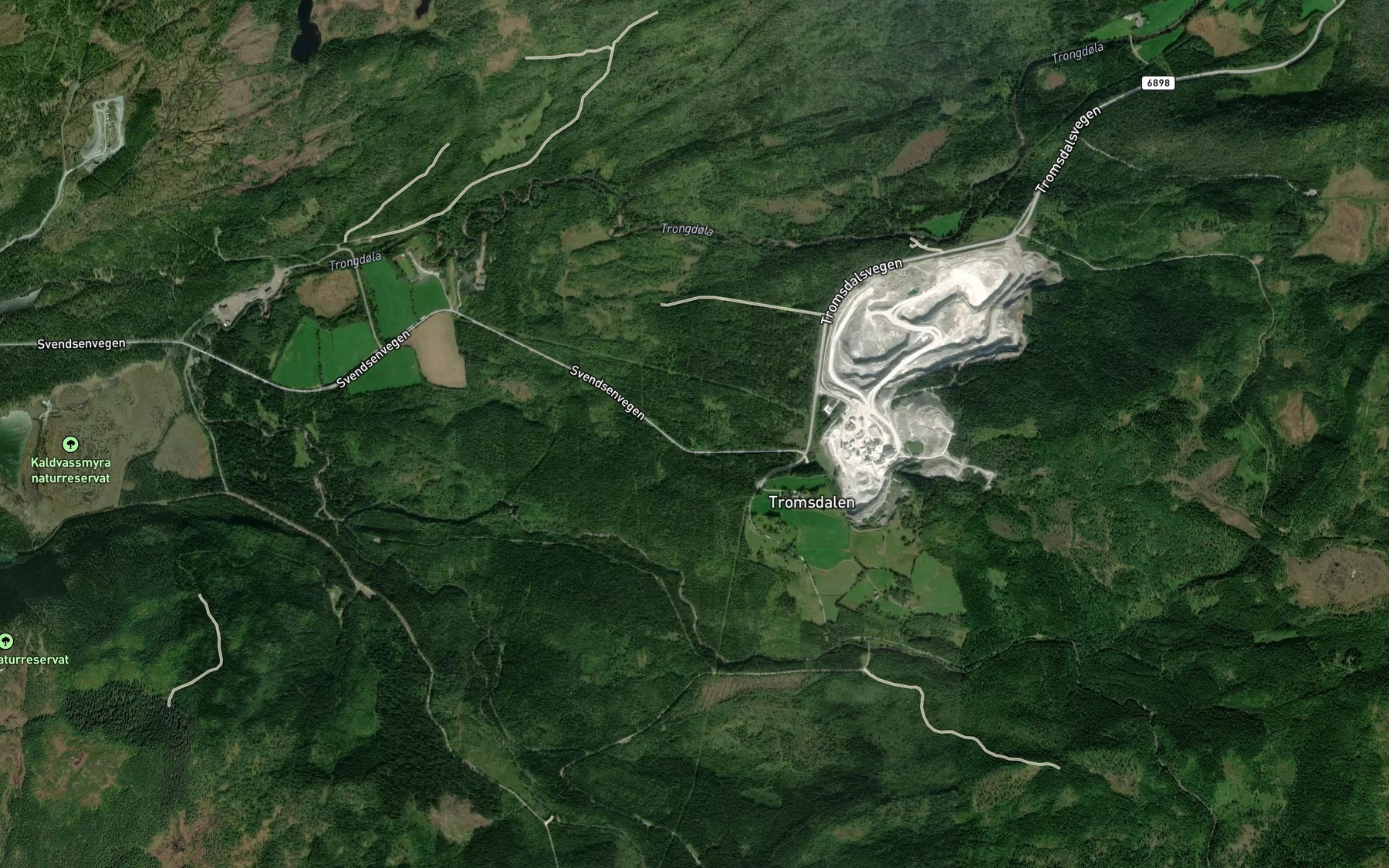 Satellite map of the Plassabekken