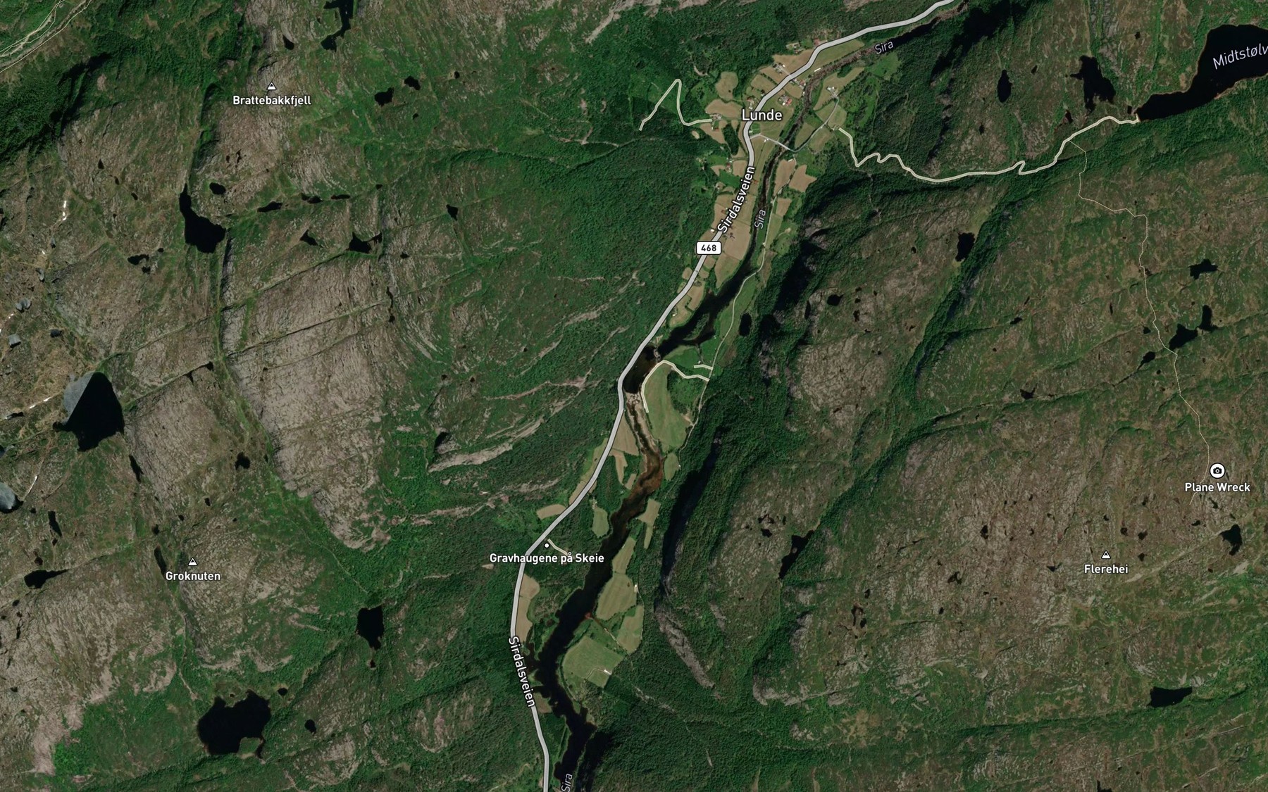 Satellite map of the Nesjen