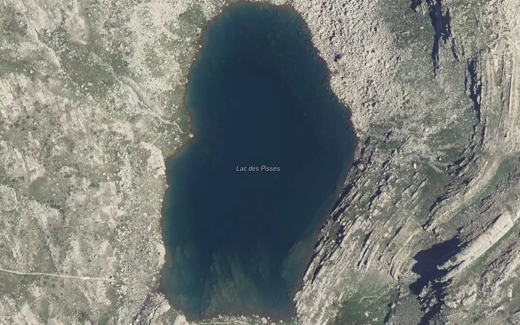Satellite map of the Lac des Pisses