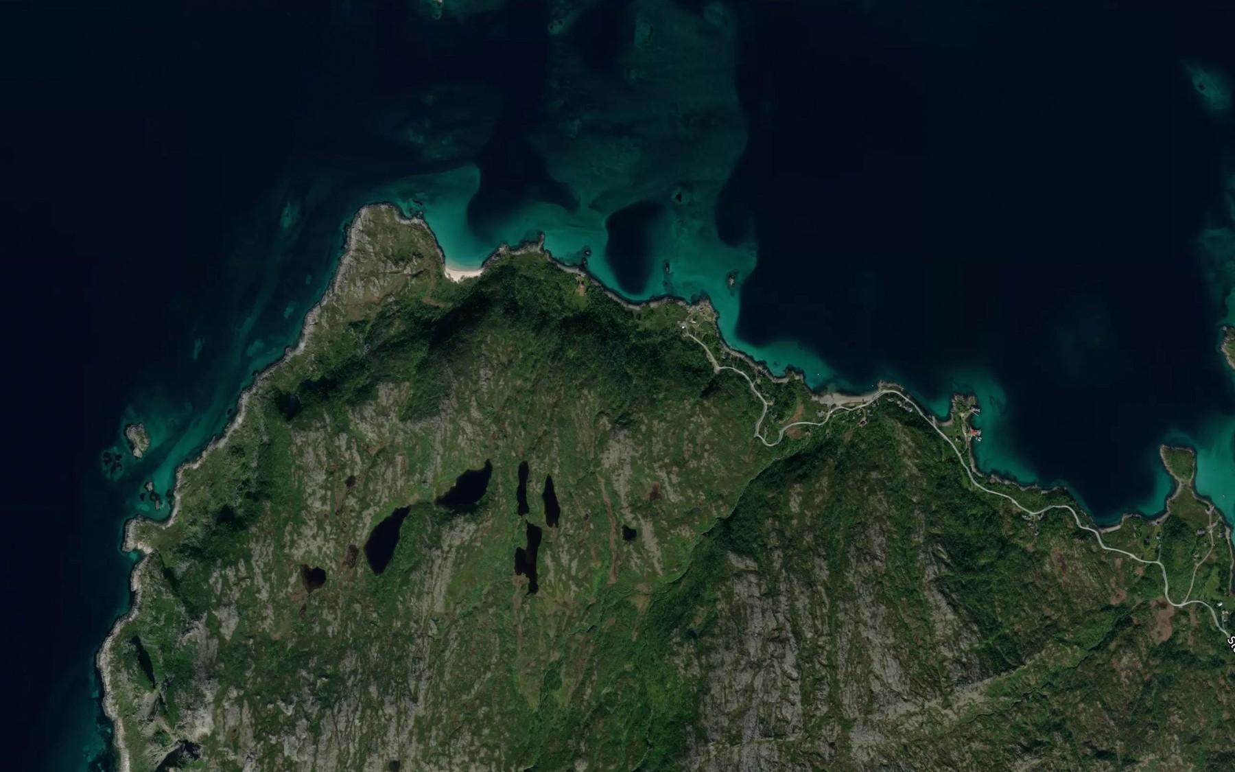 Satellite map of the Storskinnelva