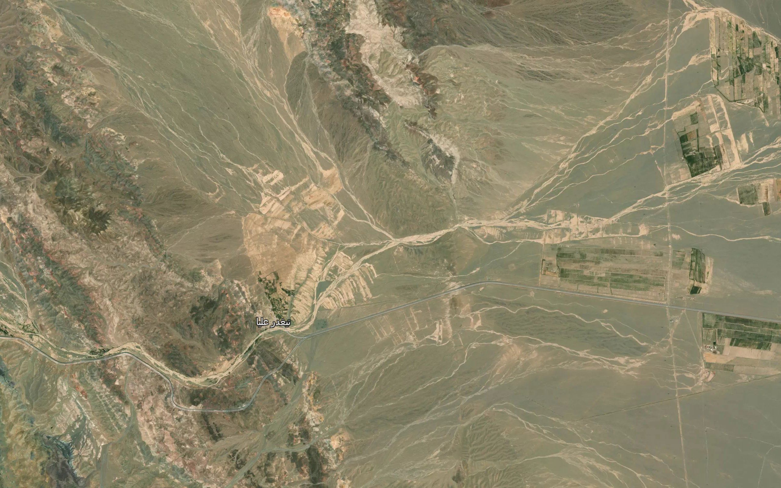 Rudkhaneh-ye Hajjiabad