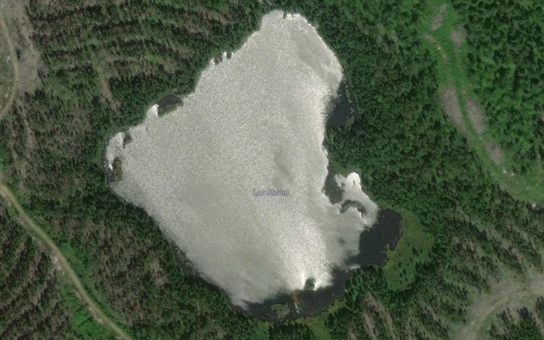 Satellite map of the Lac Steven