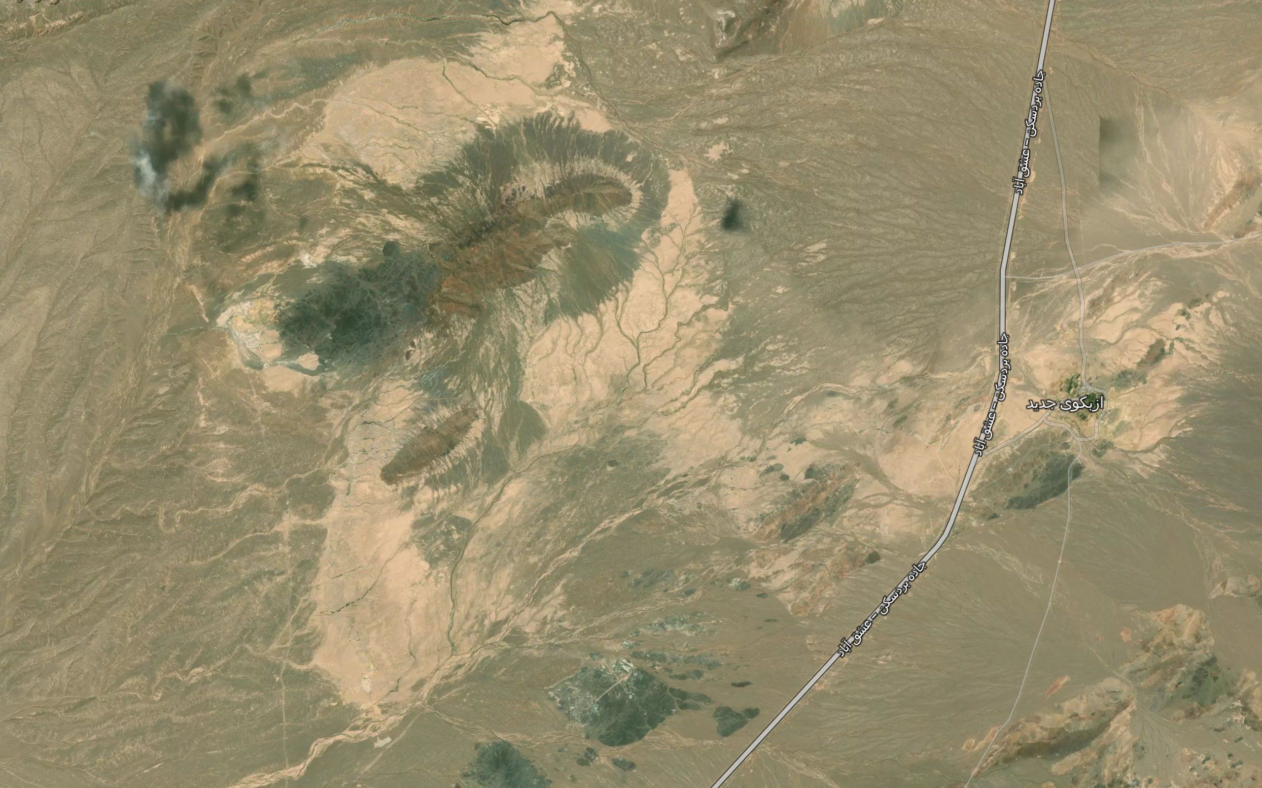 Cheshmeh-ye Ab Qolombak