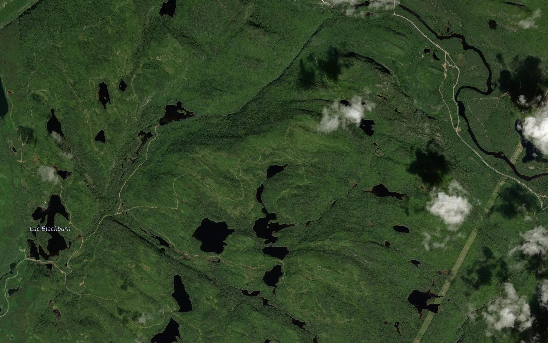 Satellite map of the Lac Girard