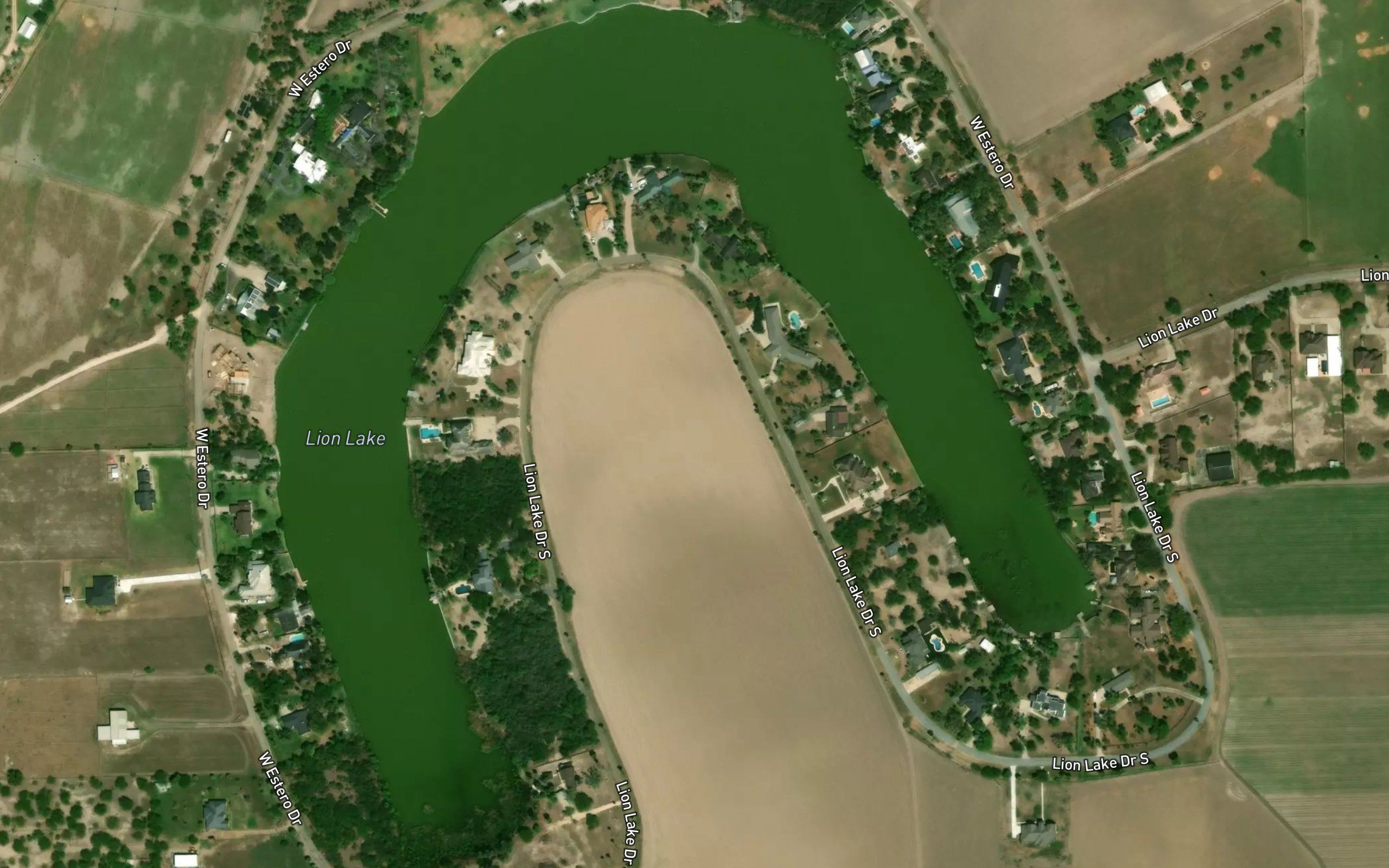 Lion Lake