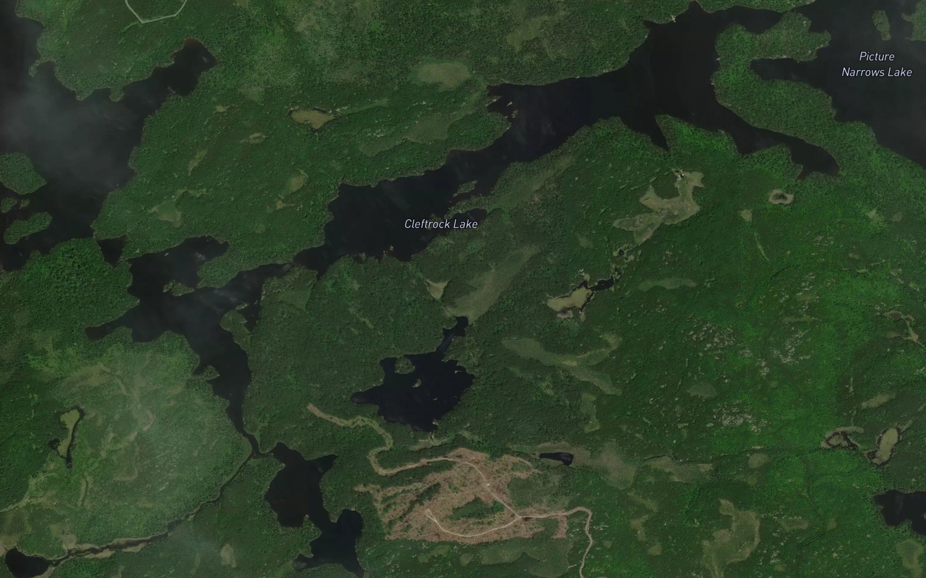 Satellite map of the Cleftrock Lake