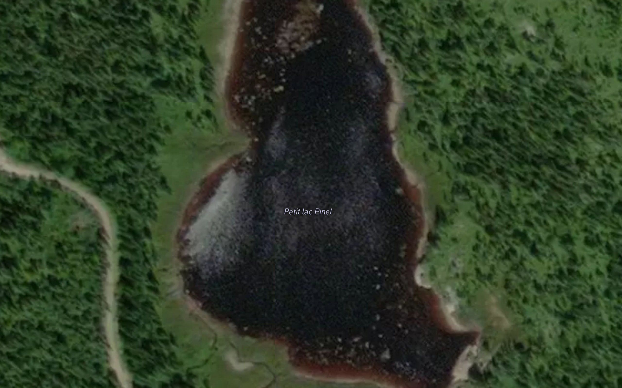 Petit lac Pinel
