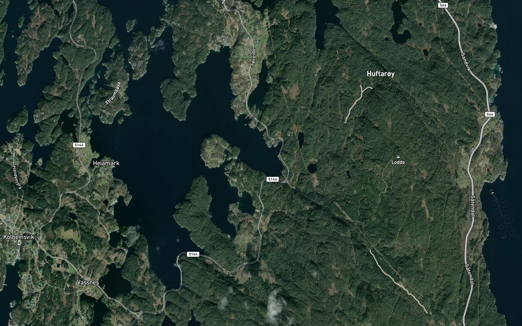 Satellite map of the Akyllaren