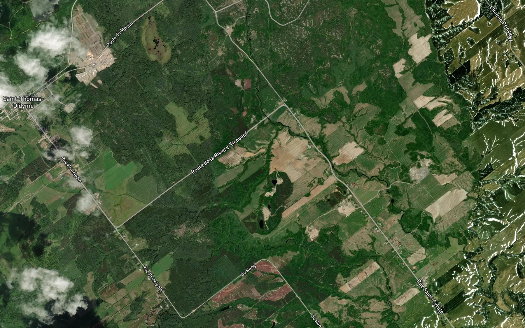 Satellite map of the Embranchement Simard