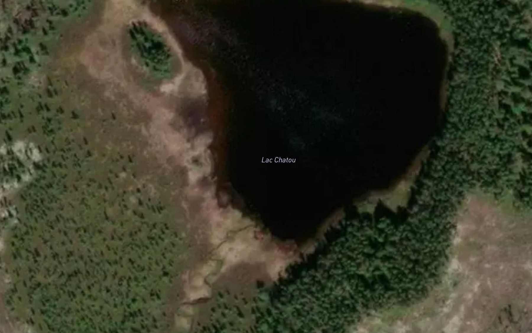 Satellite map of the Lac Chatou