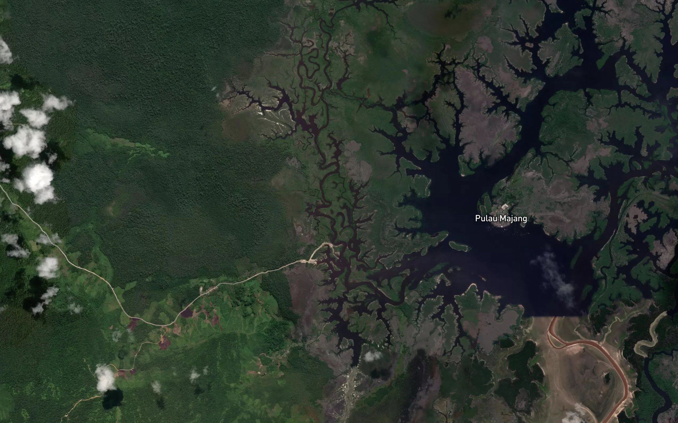 Danau Seriang