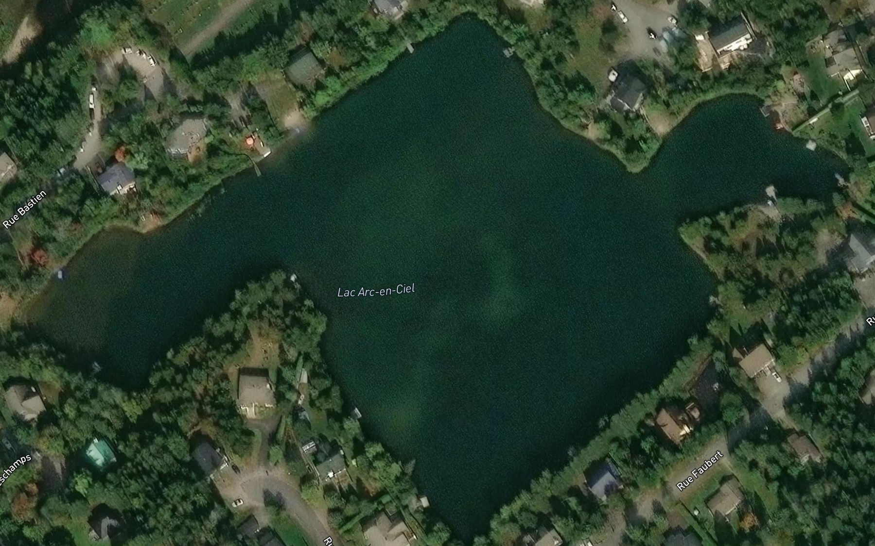 Satellite map of the Lac Arc-en-Ciel