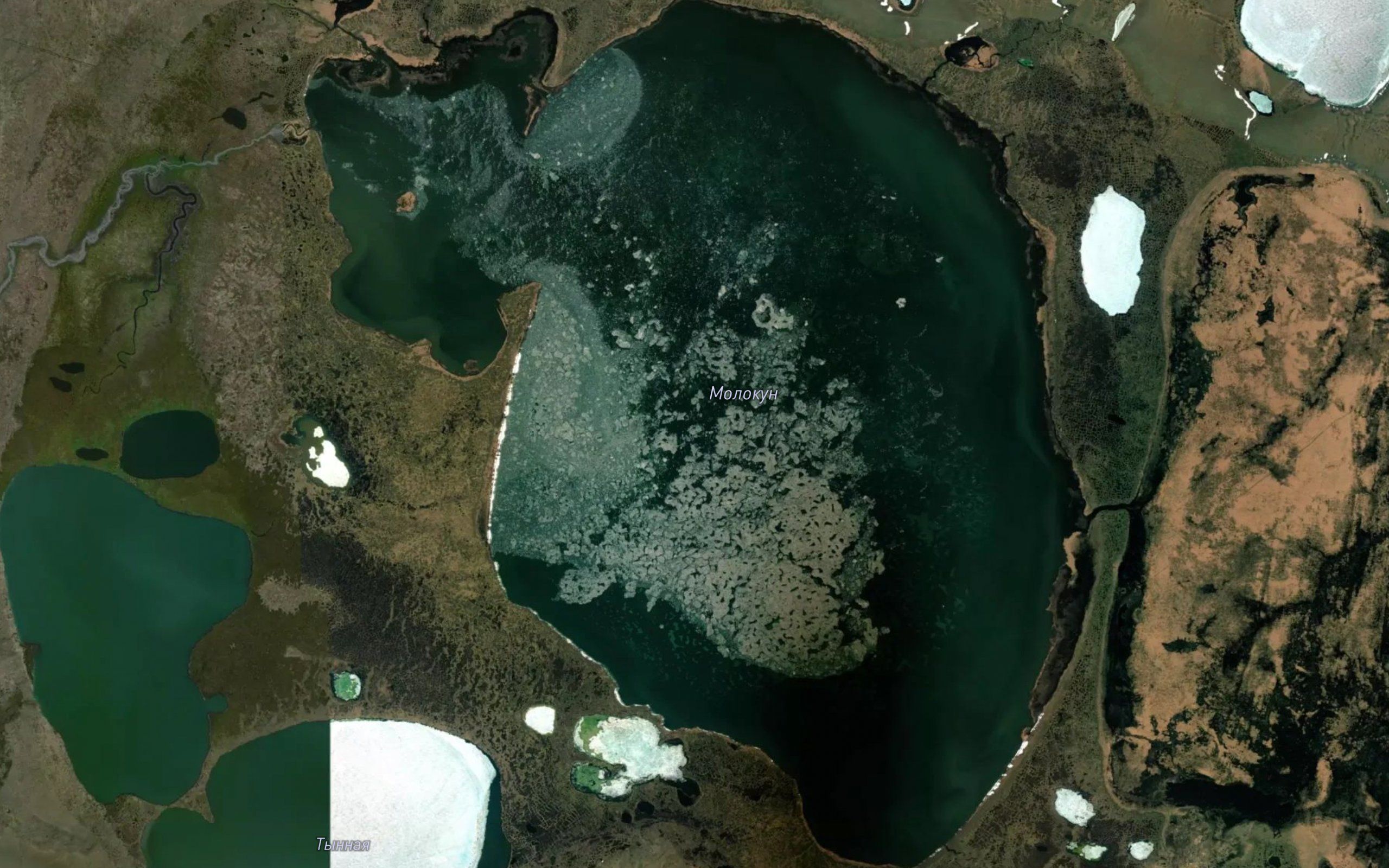 Ozero Molokun