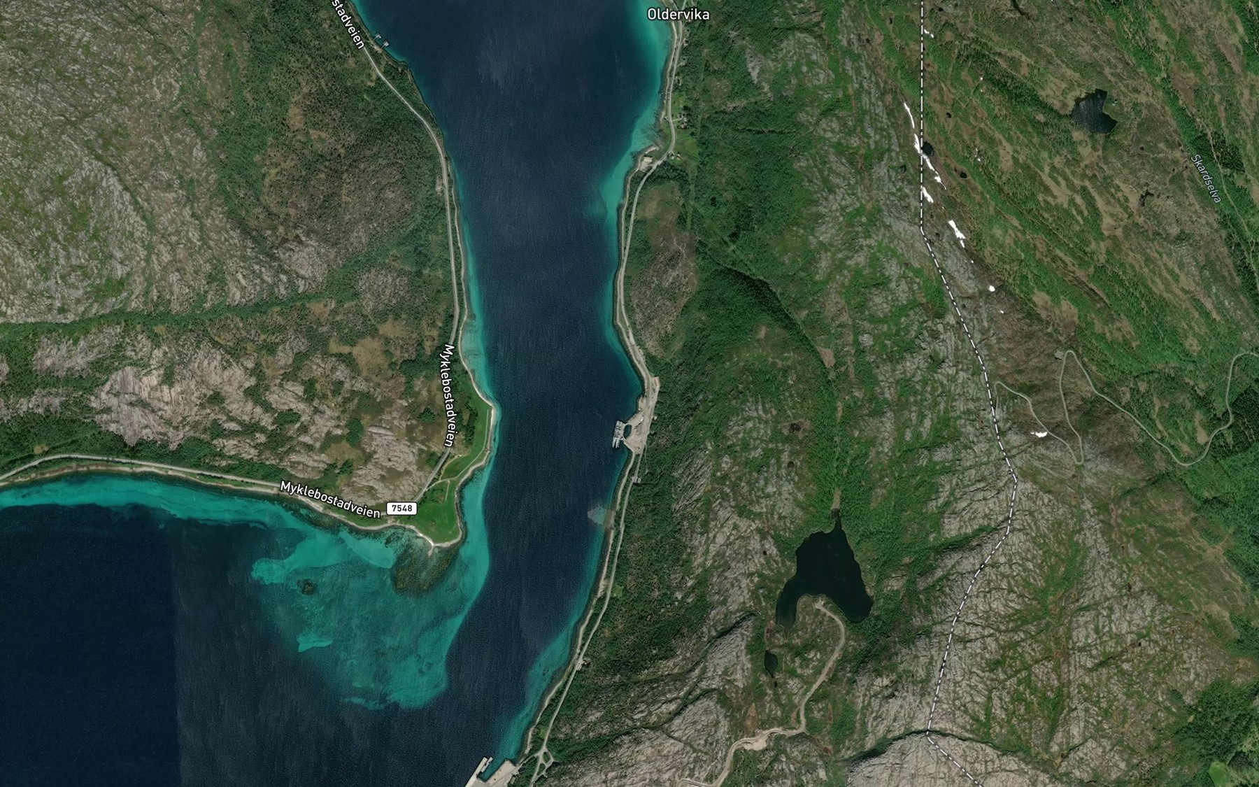 Satellite map of the Forahaugbukta