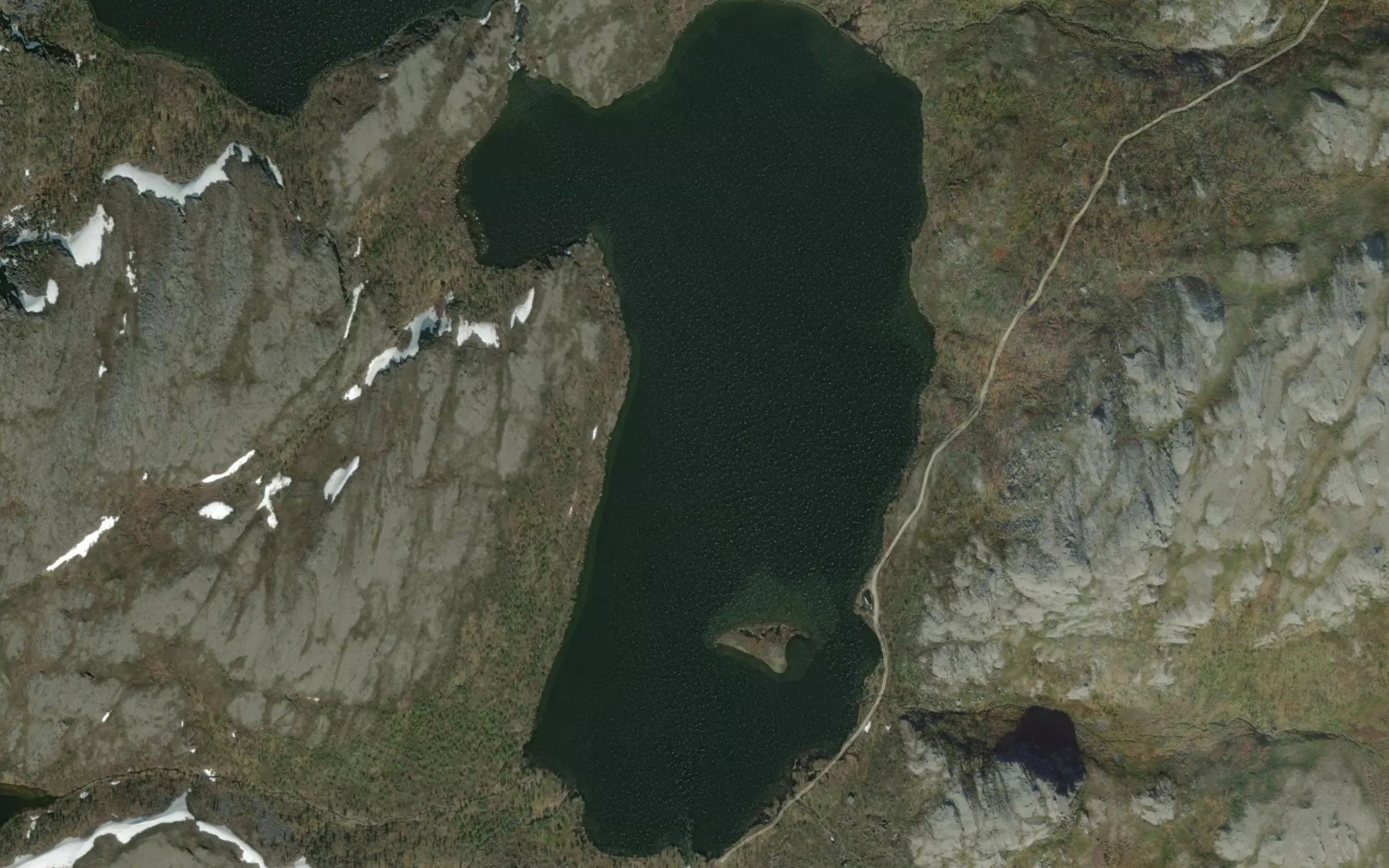 Satellite map of the Tredjevannet