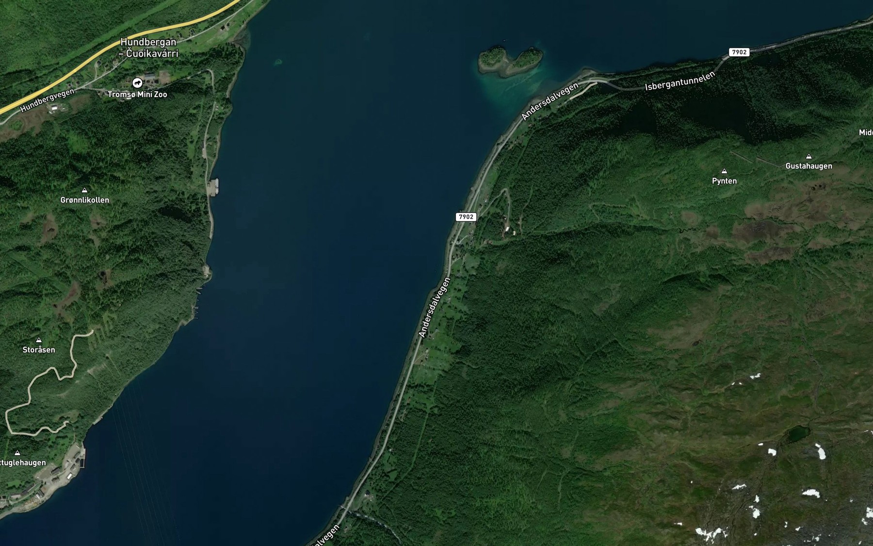 Satellite map of the Karlbukta