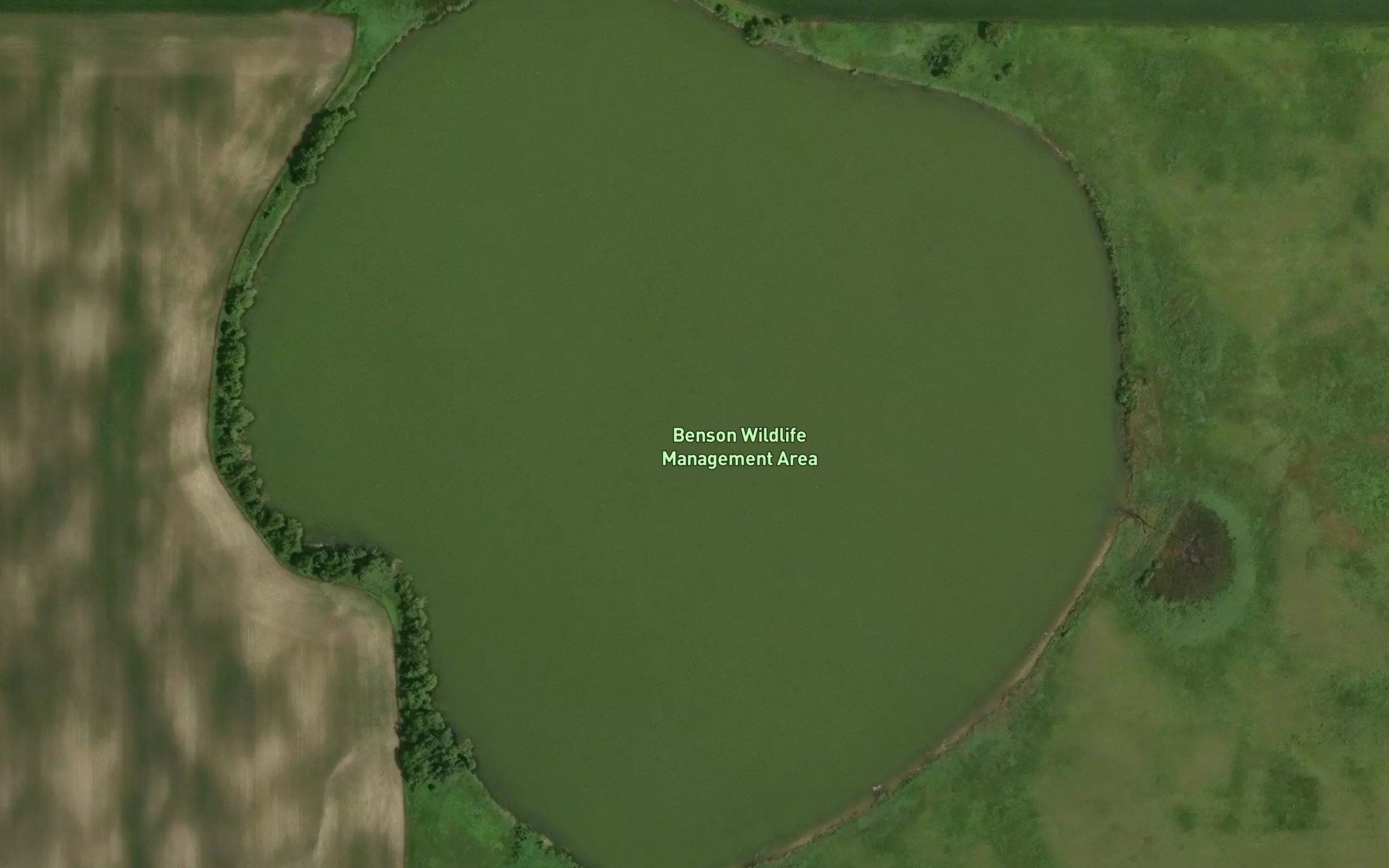 Round Lake