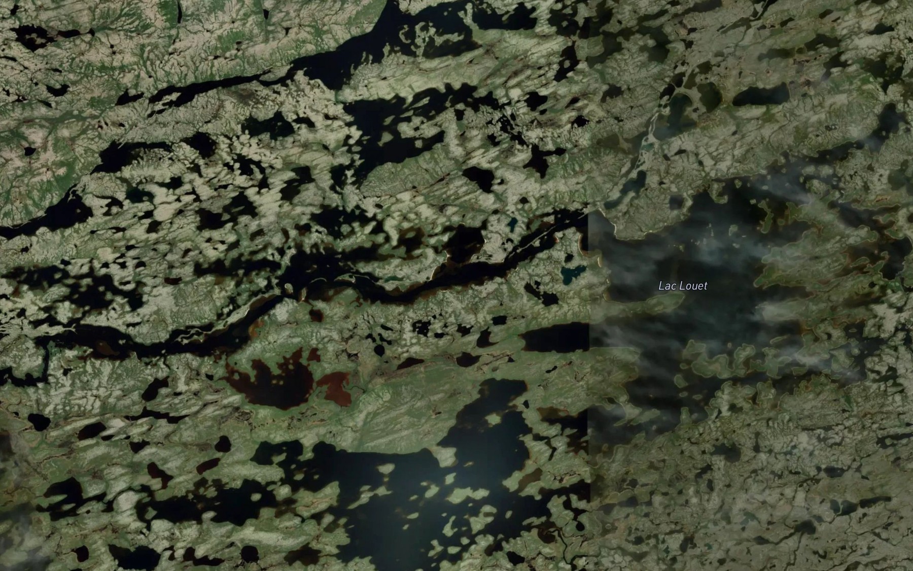 Satellite map of the Lac Louet