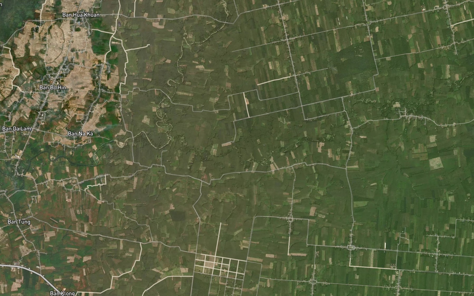 Satellite map of the Khlong Lam Lon