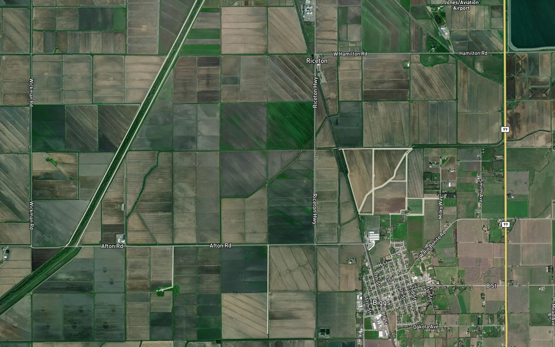 Satellite map of the Lateral A