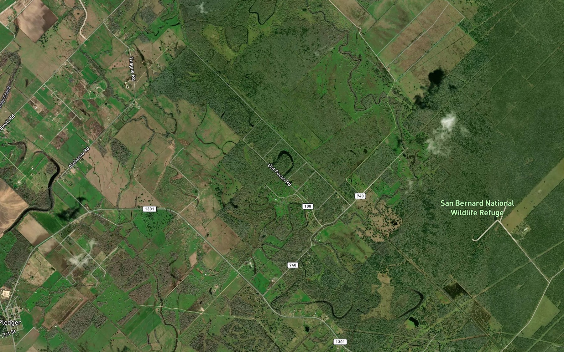 Satellite map of the Sawmill Lake