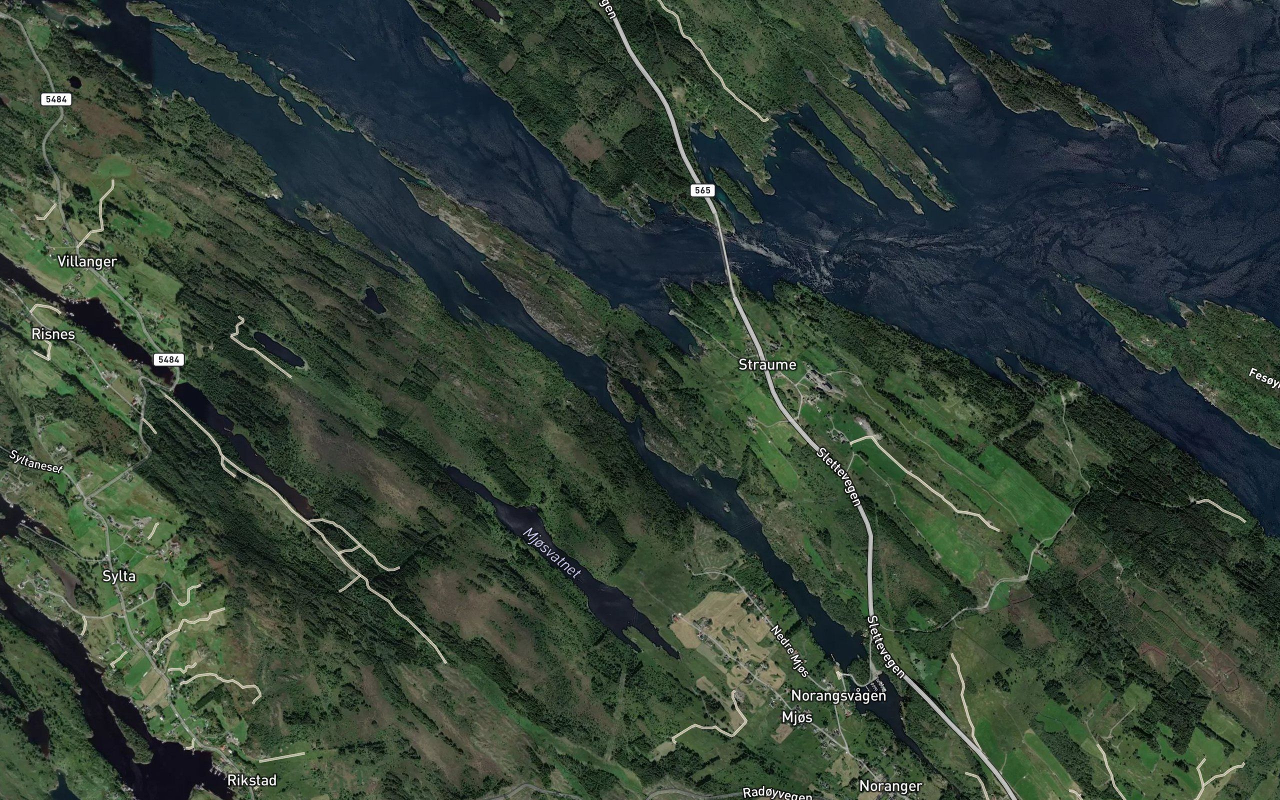 Djupeskardtjorni